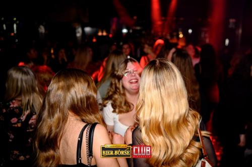 ladies-night-1.2.25-boerse-mit-logo-24-of-118