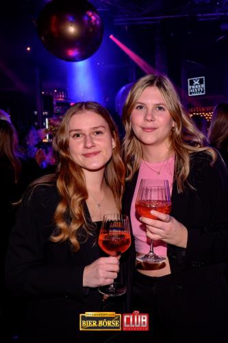 ladies-night-1.2.25-boerse-mit-logo-34-of-118