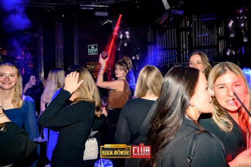 ladies-night-1.2.25-boerse-mit-logo-35-of-118