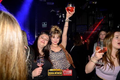 ladies-night-1.2.25-boerse-mit-logo-37-of-118