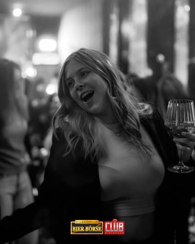 ladies-night-1.2.25-boerse-mit-logo-44-of-118