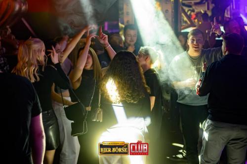 boerse-04.01.25-39-of-86