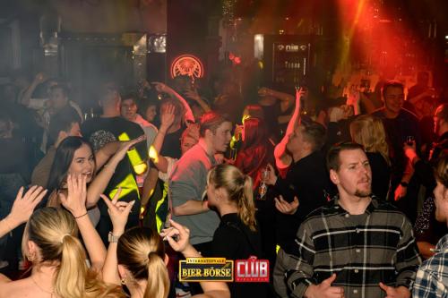 boerse-04.01.25-48-of-86