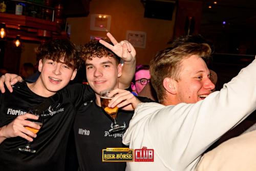 boerse-08.02.25-mit-logo-48-of-98