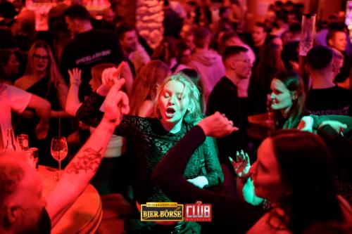 boerse-08.02.25-mit-logo-68-of-98