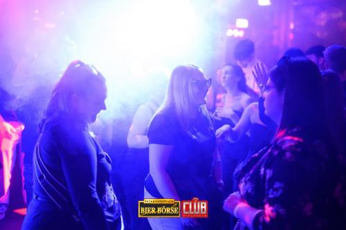 boerse-08.02.25-mit-logo-72-of-98