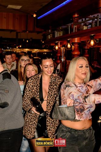 boerse-11.01.25mit-21-of-93