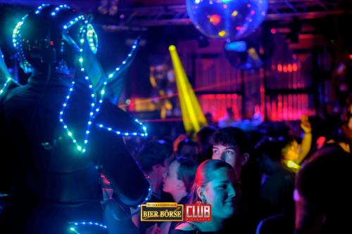 14.12.24-boerse-111-of-140