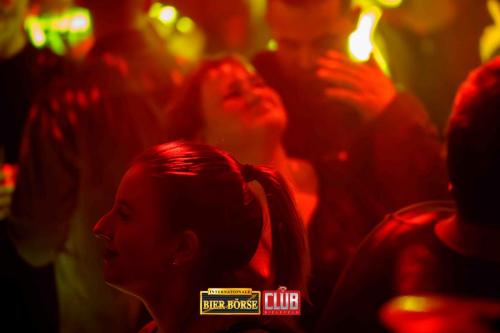 14.12.24-boerse-127-of-140