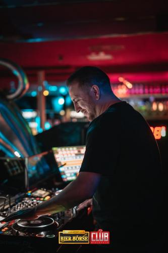 boerse-22.11.24-3-of-102