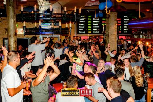 boerse-30.5.25-mit-61